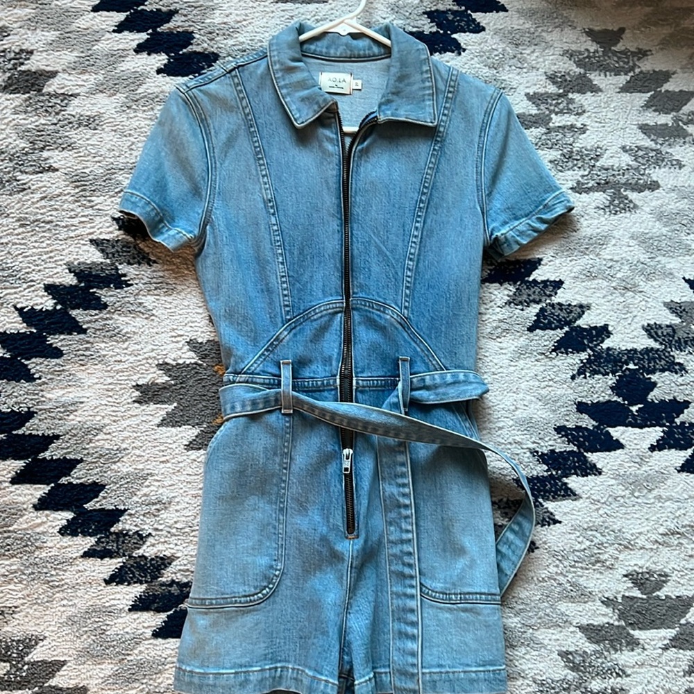 Alice + Olivia AOLA denim jumpsuit (size27)